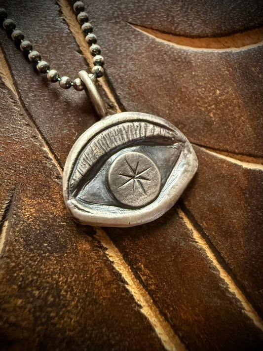 Starry Eye Pendant - Relic