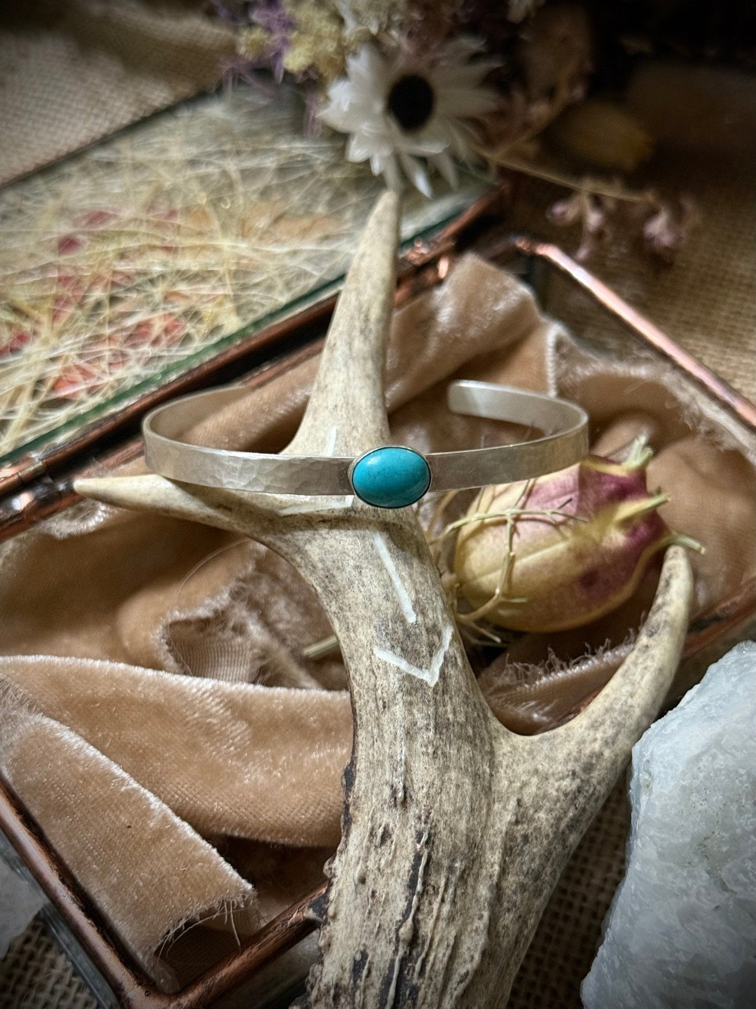 Turquoise Hammered Silver Bangle - Relic